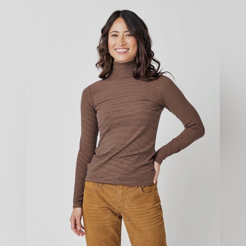 Carve Designs Denise Turtleneck Brown and Navy Striped Long Sleeve Top - Size XL